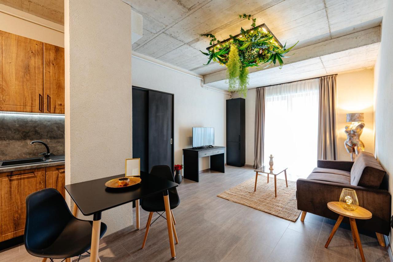 Centro Accommodation Kluż-Napoka Zewnętrze zdjęcie