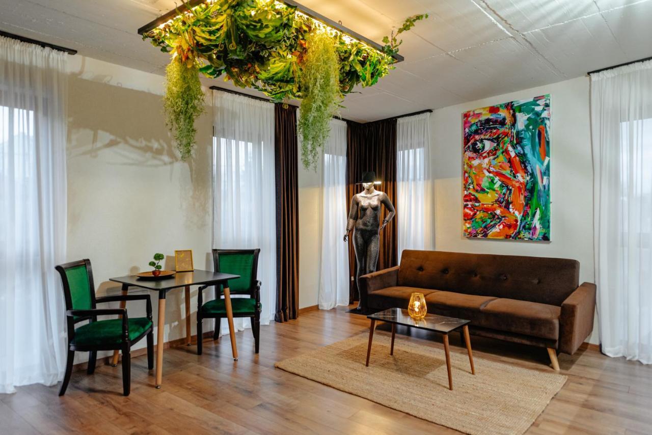 Centro Accommodation Kluż-Napoka Zewnętrze zdjęcie